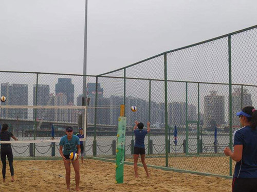 网球场所尺度及围网要求